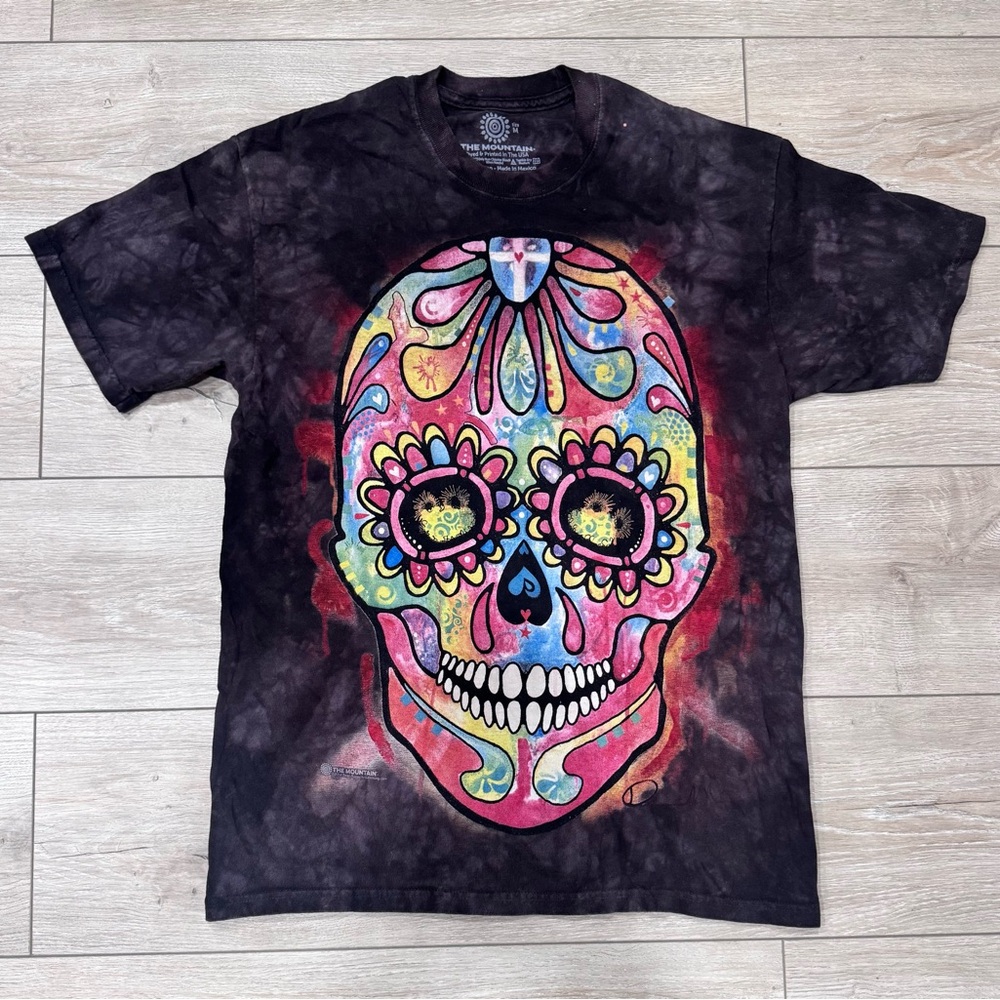 The Mountain Skull Tee Medium Tie Dye